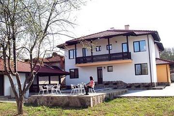 Фото Гостевой дом DE-YAN Guest House г. Орешак 5