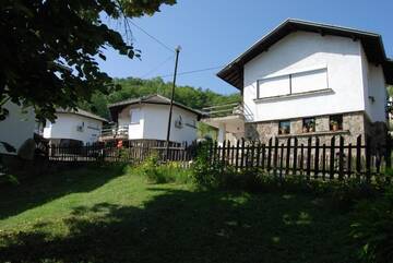Фото номера Дом с 2 спальнями Дома для отпуска Sveta Gora Hotel г. Орешак 21
